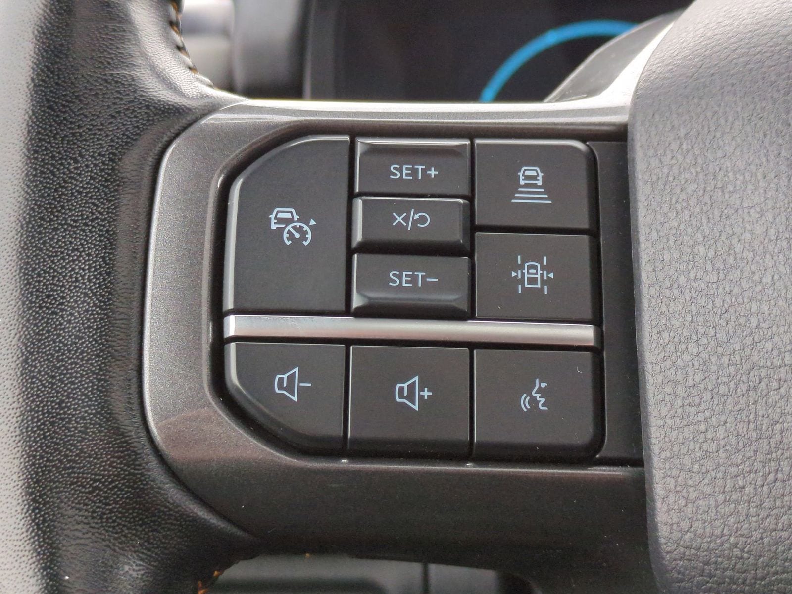 Thumbnail: 2023 Ford F-150 - 32