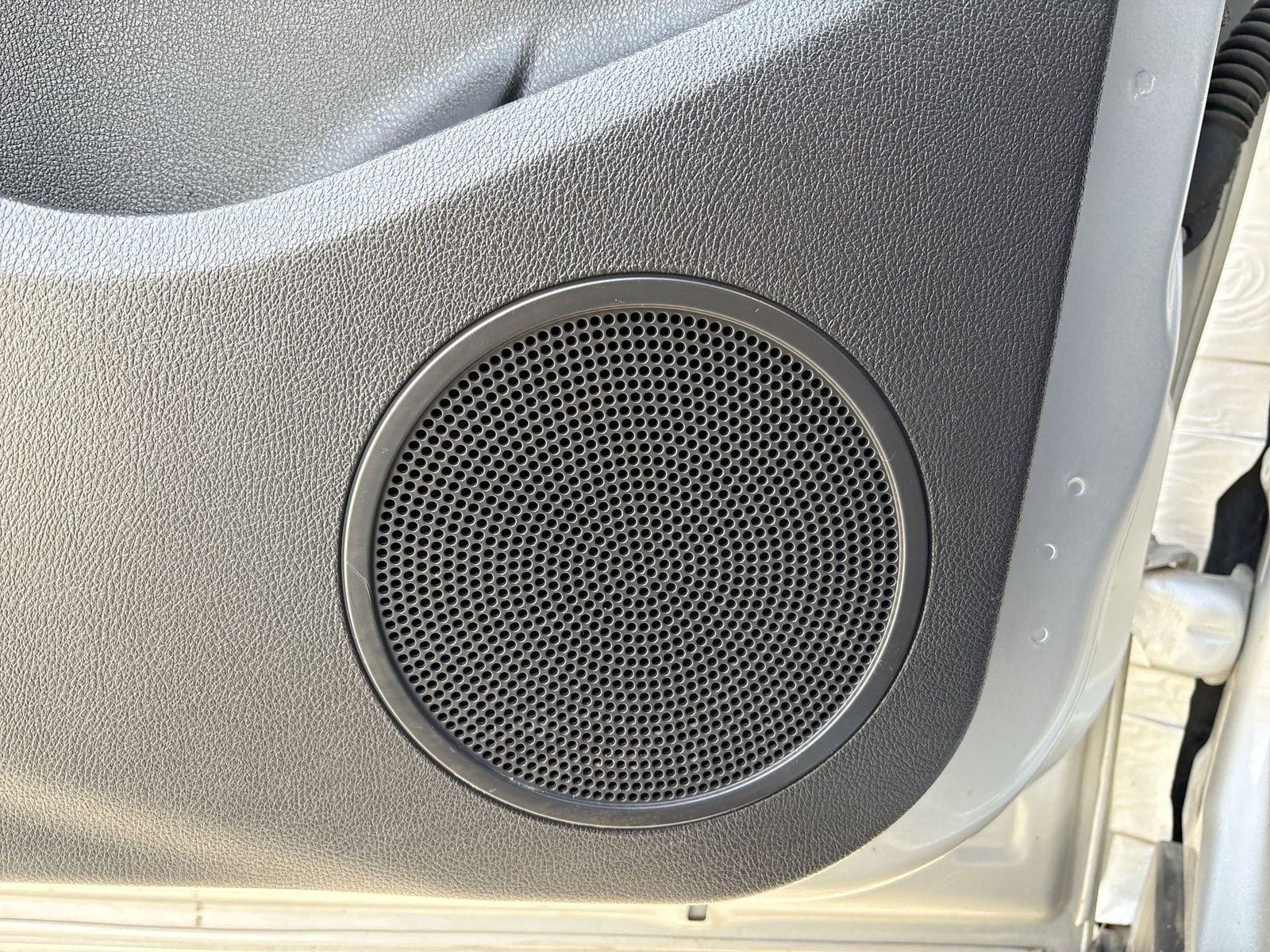 Thumbnail: 2016 Ford Transit Series - 30