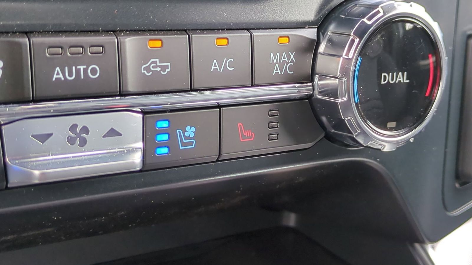 Thumbnail: 2025 Ford F-150 - 33