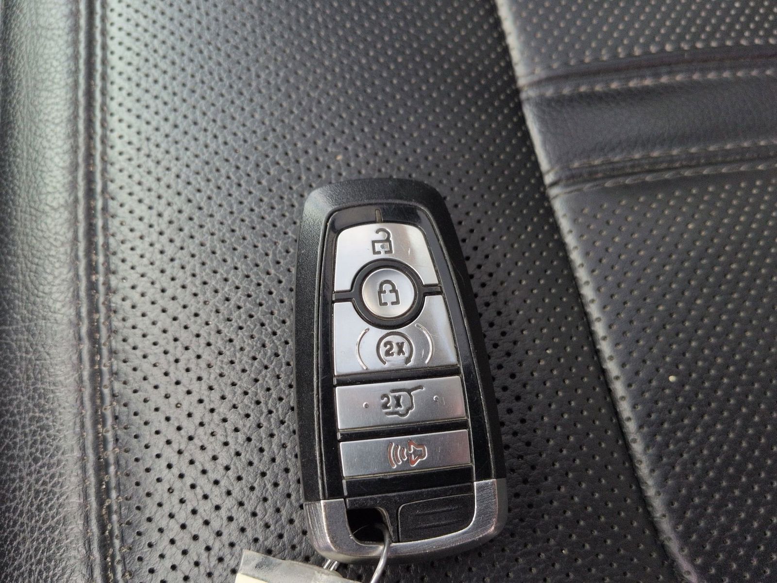 Thumbnail: 2019 Ford Expedition - 42