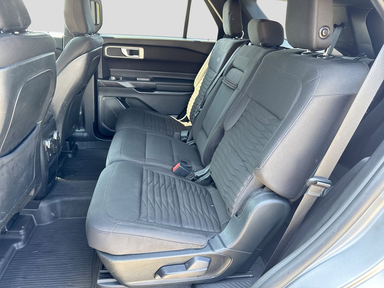 Thumbnail: 2020 Ford Explorer - 20