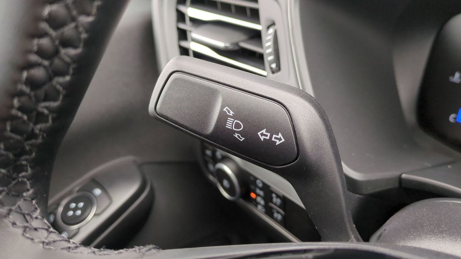 Thumbnail: 2026 Ford Escape - 26