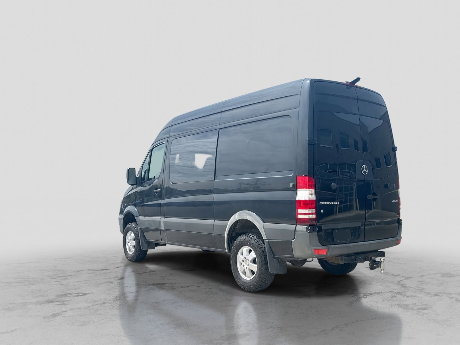 Thumbnail: 2017 Mercedes-Benz Sprinter - 4
