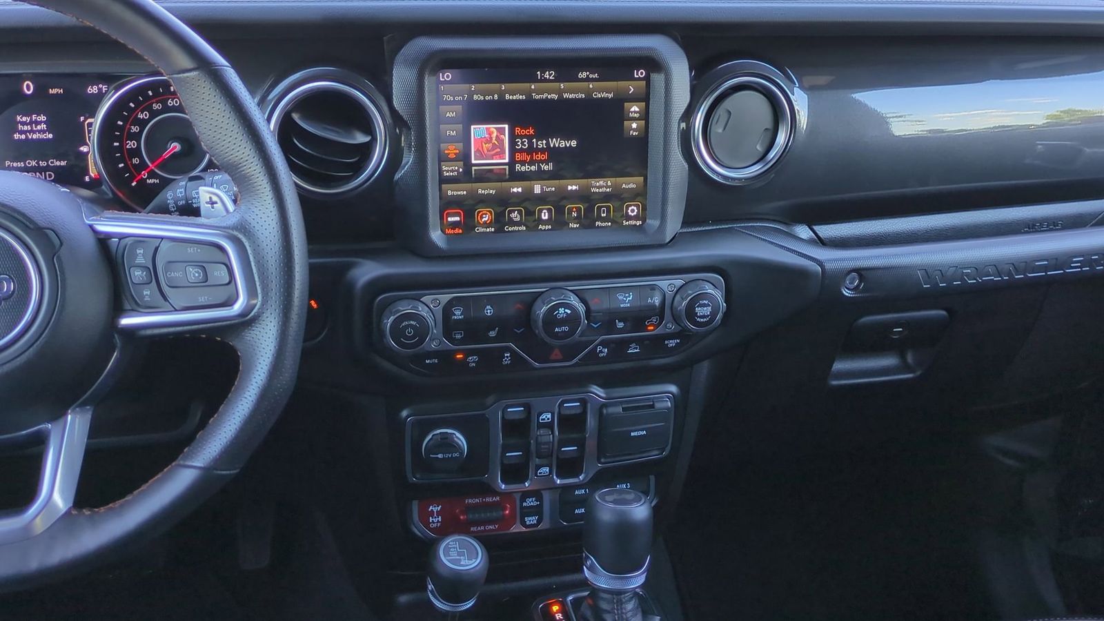 Thumbnail: 2021 Jeep Wrangler - 31