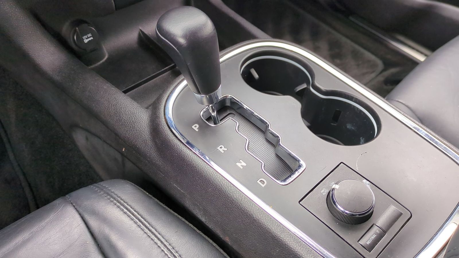 Thumbnail: 2011 Dodge Durango - 28