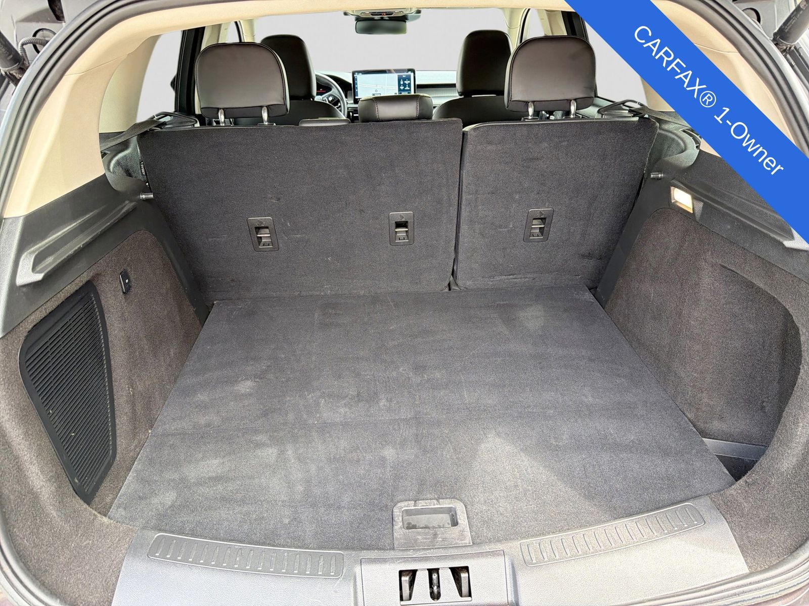 Thumbnail: 2023 Lincoln Corsair - 36