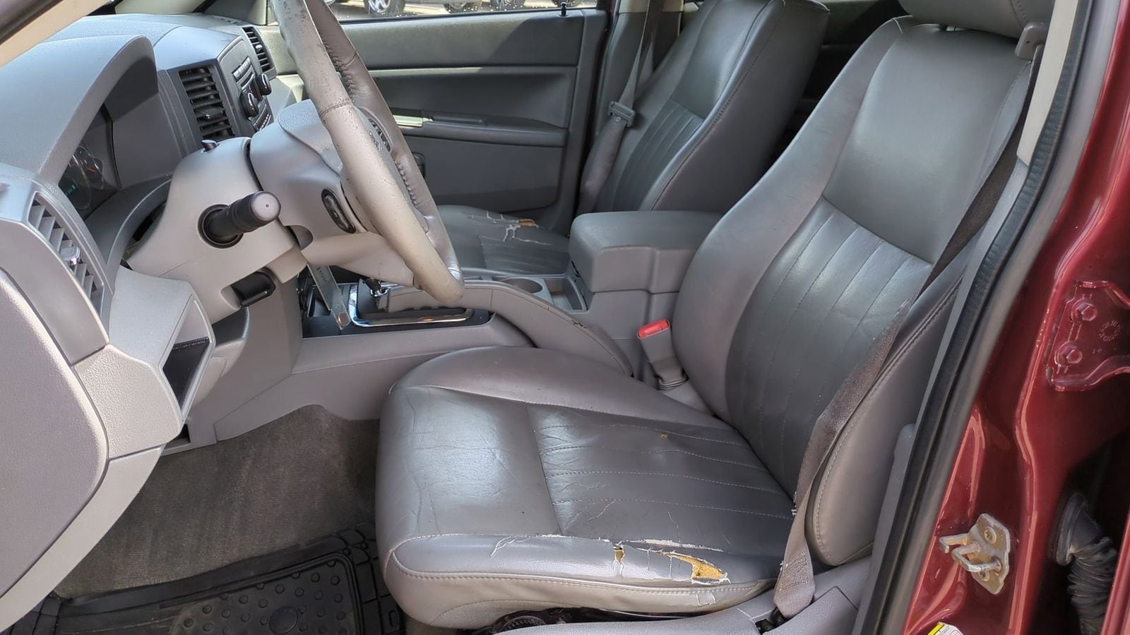 2007 Jeep Grand Cherokee Laredo 14