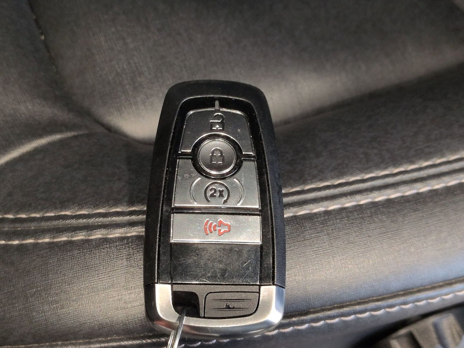 Thumbnail: 2025 Ford Bronco - 41