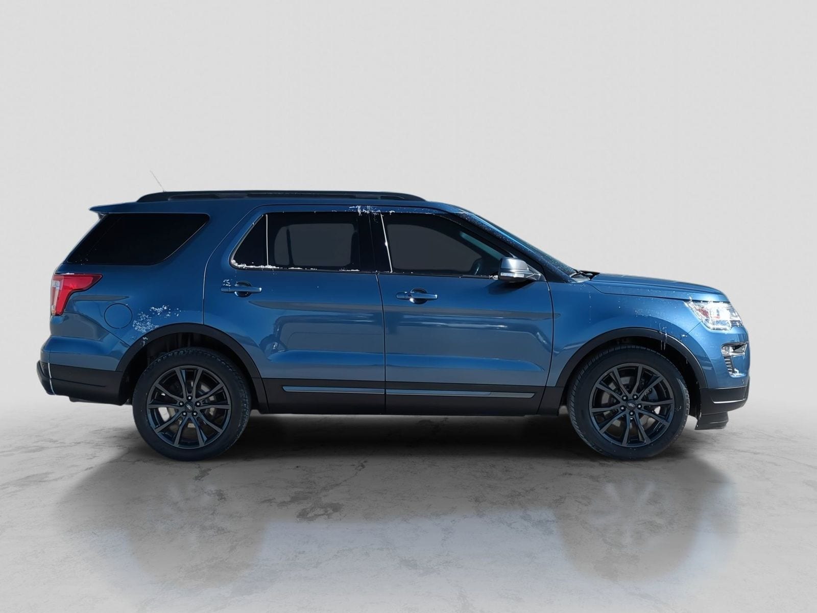Thumbnail: 2019 Ford Explorer - 9
