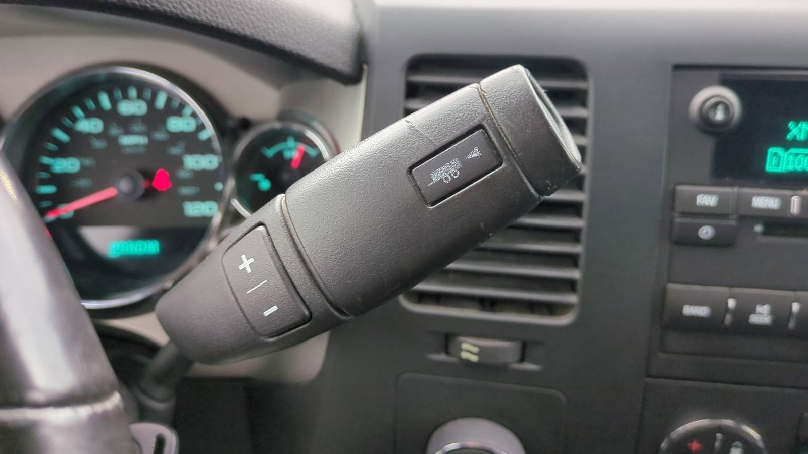 Thumbnail: 2013 Chevrolet Silverado 1500 - 29