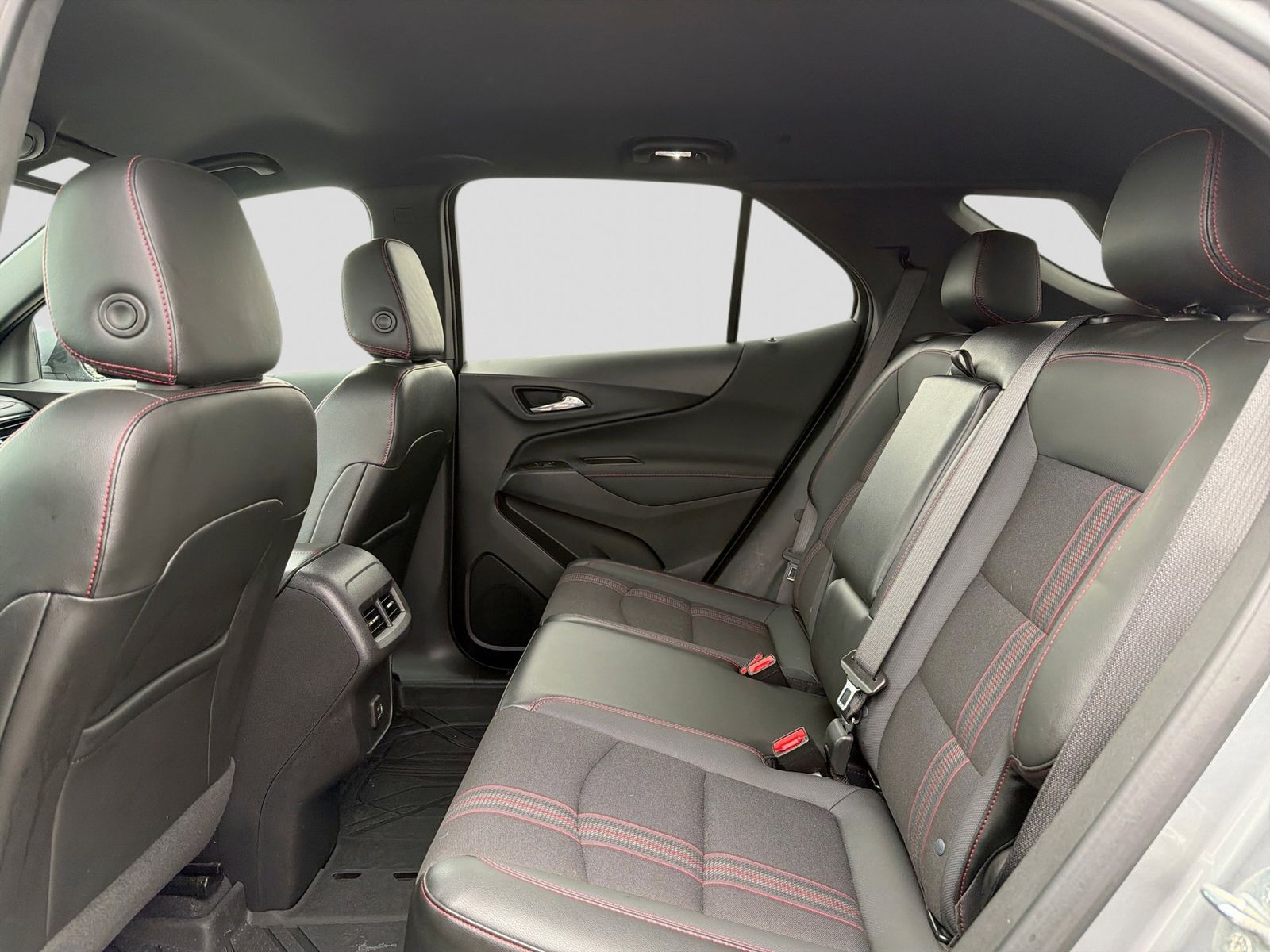 Thumbnail: 2023 Chevrolet Equinox - 22