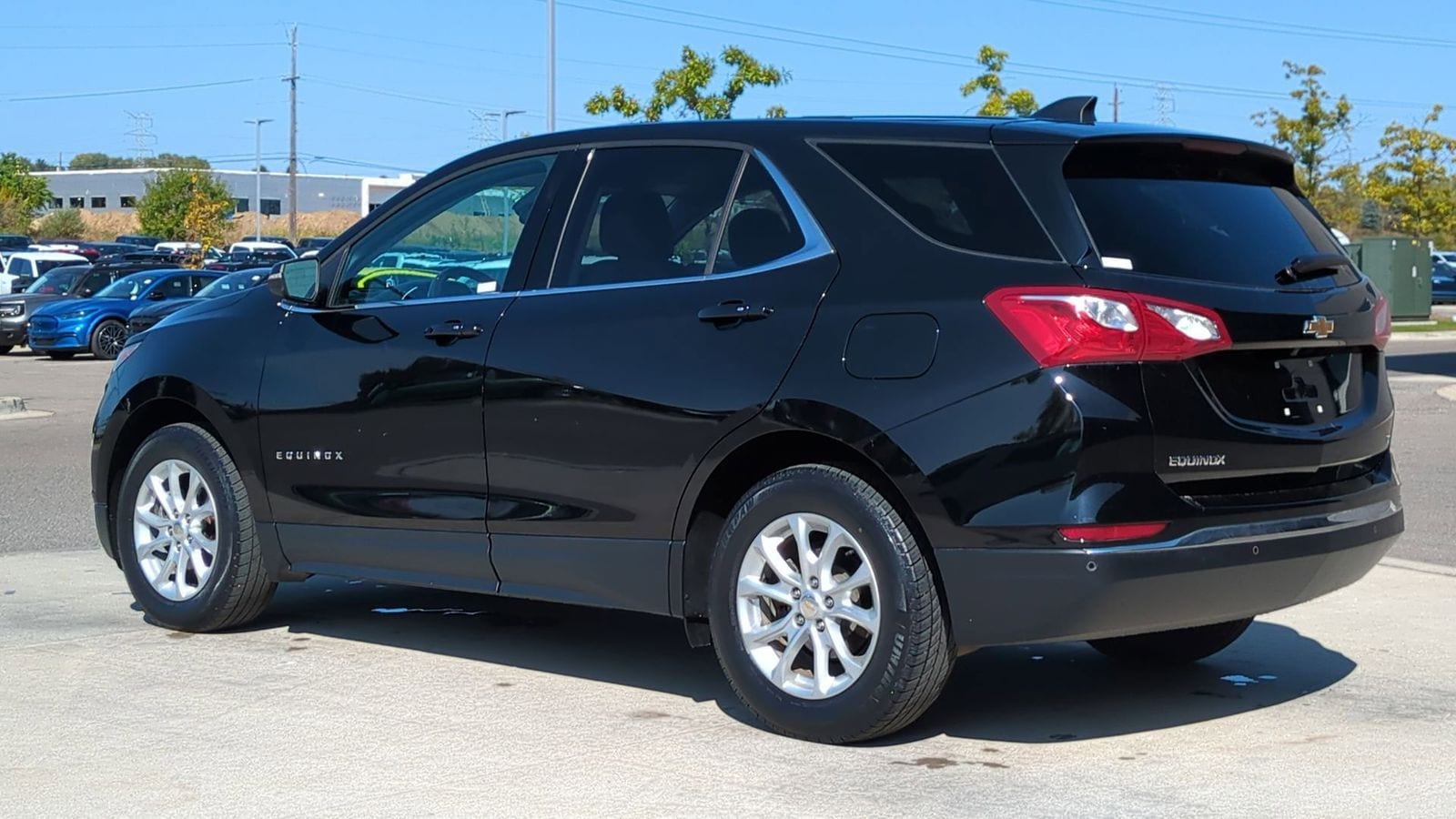 Thumbnail: 2019 Chevrolet Equinox - 3