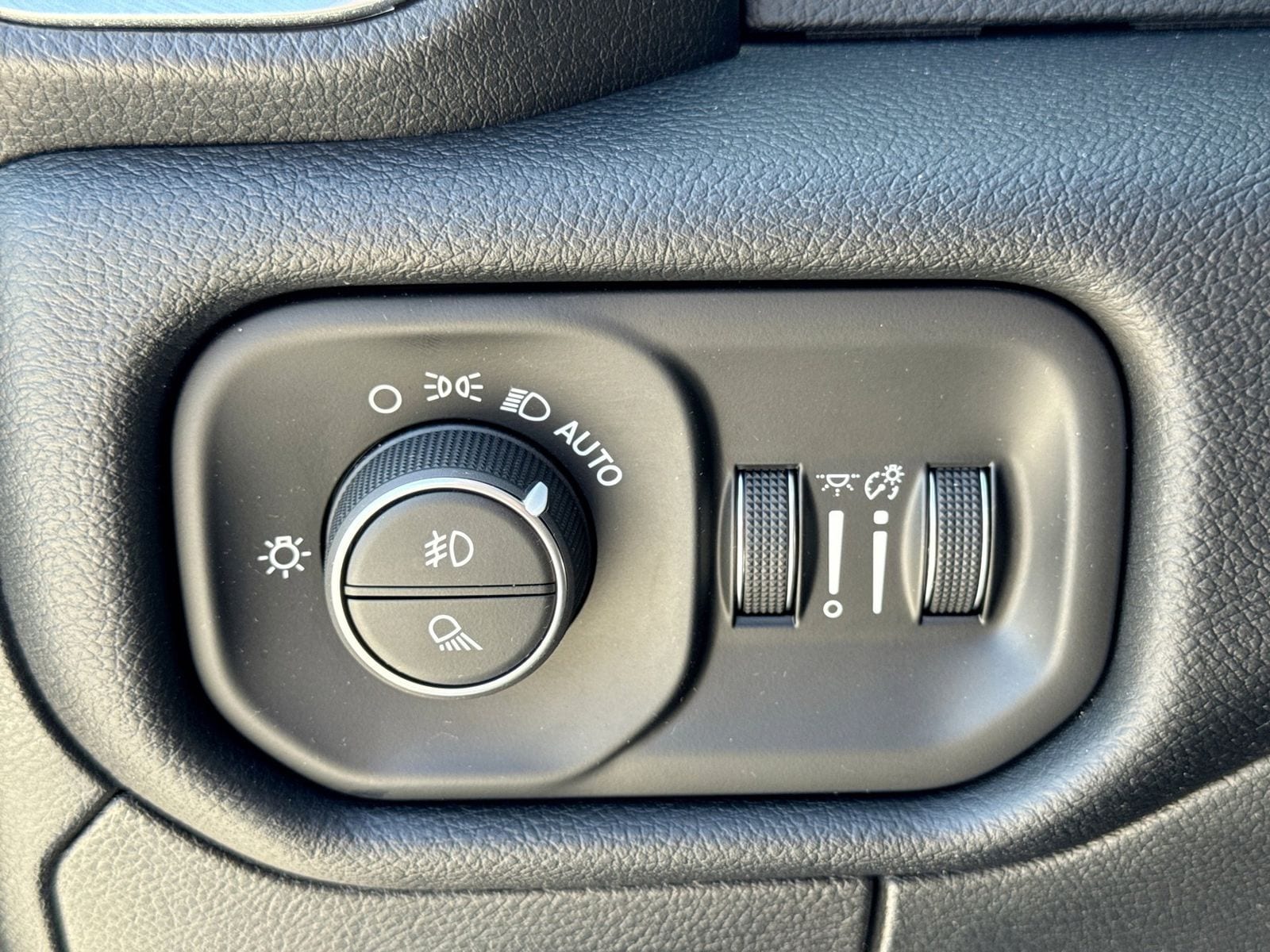 Thumbnail: 2021 RAM 1500 - 30