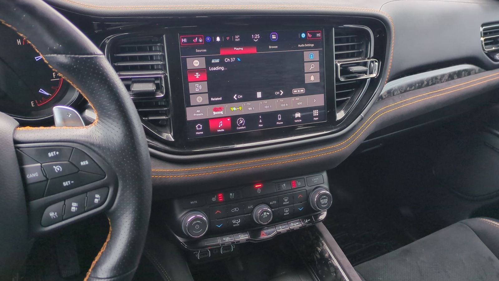 Thumbnail: 2023 Dodge Durango - 32