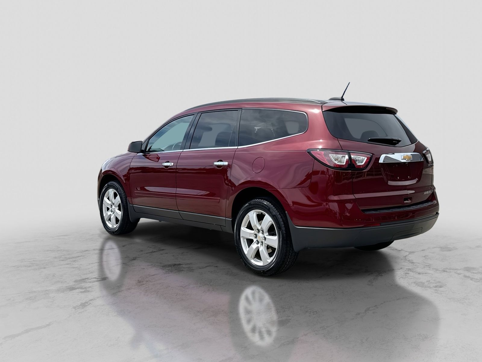 Thumbnail: 2016 Chevrolet Traverse - 5