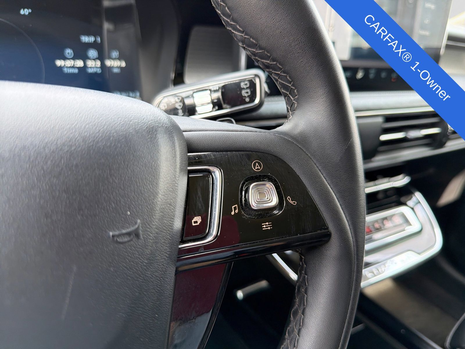 Thumbnail: 2023 Lincoln Corsair - 26