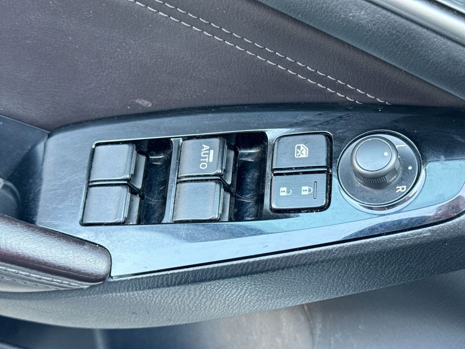 Thumbnail: 2018 Mazda Mazda3 - 16