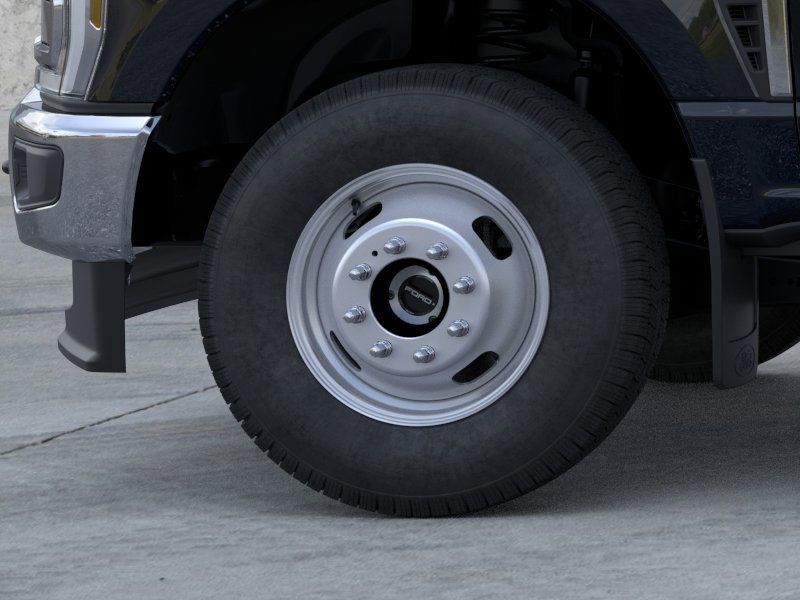 Thumbnail: 2026 Ford F-350 - 19