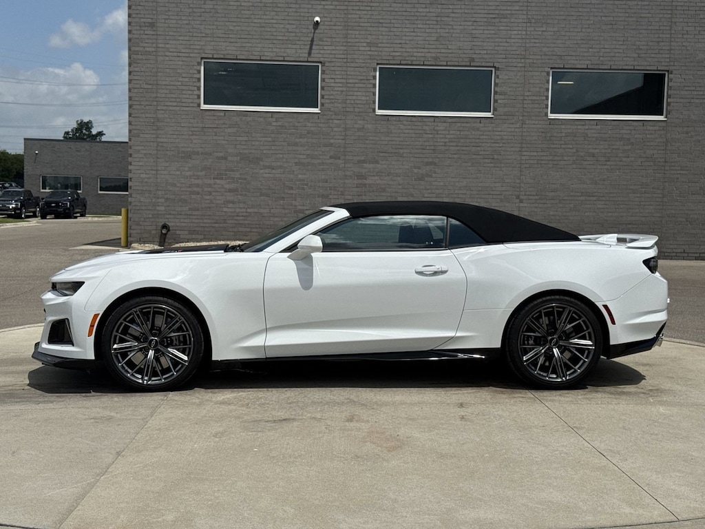 Used 2023 Chevrolet Camaro ZL1 Convertible