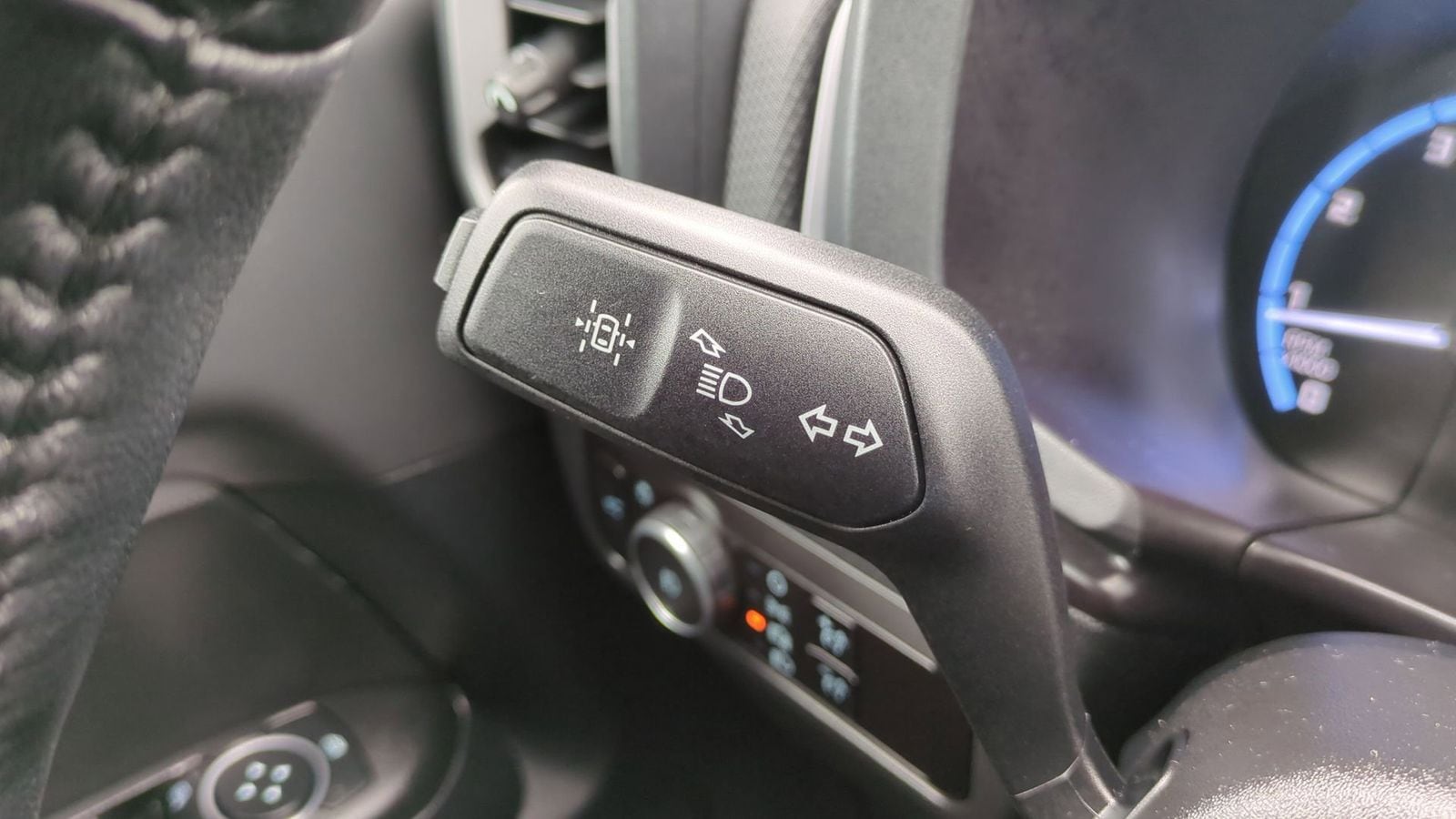 Thumbnail: 2023 Ford Bronco Sport - 28