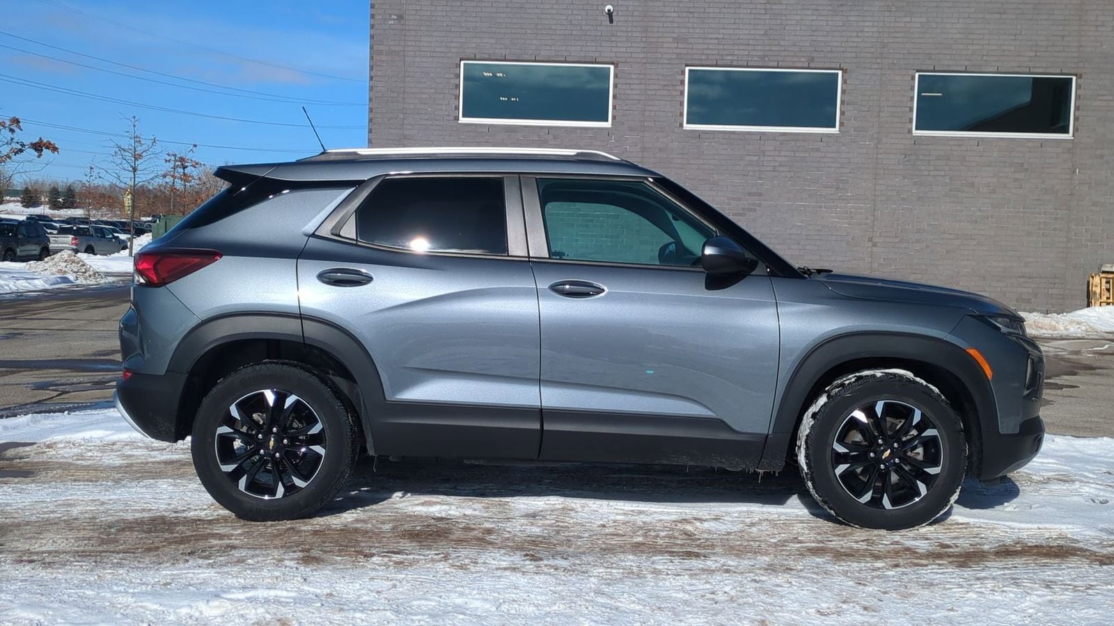 Thumbnail: 2021 Chevrolet TrailBlazer - 9