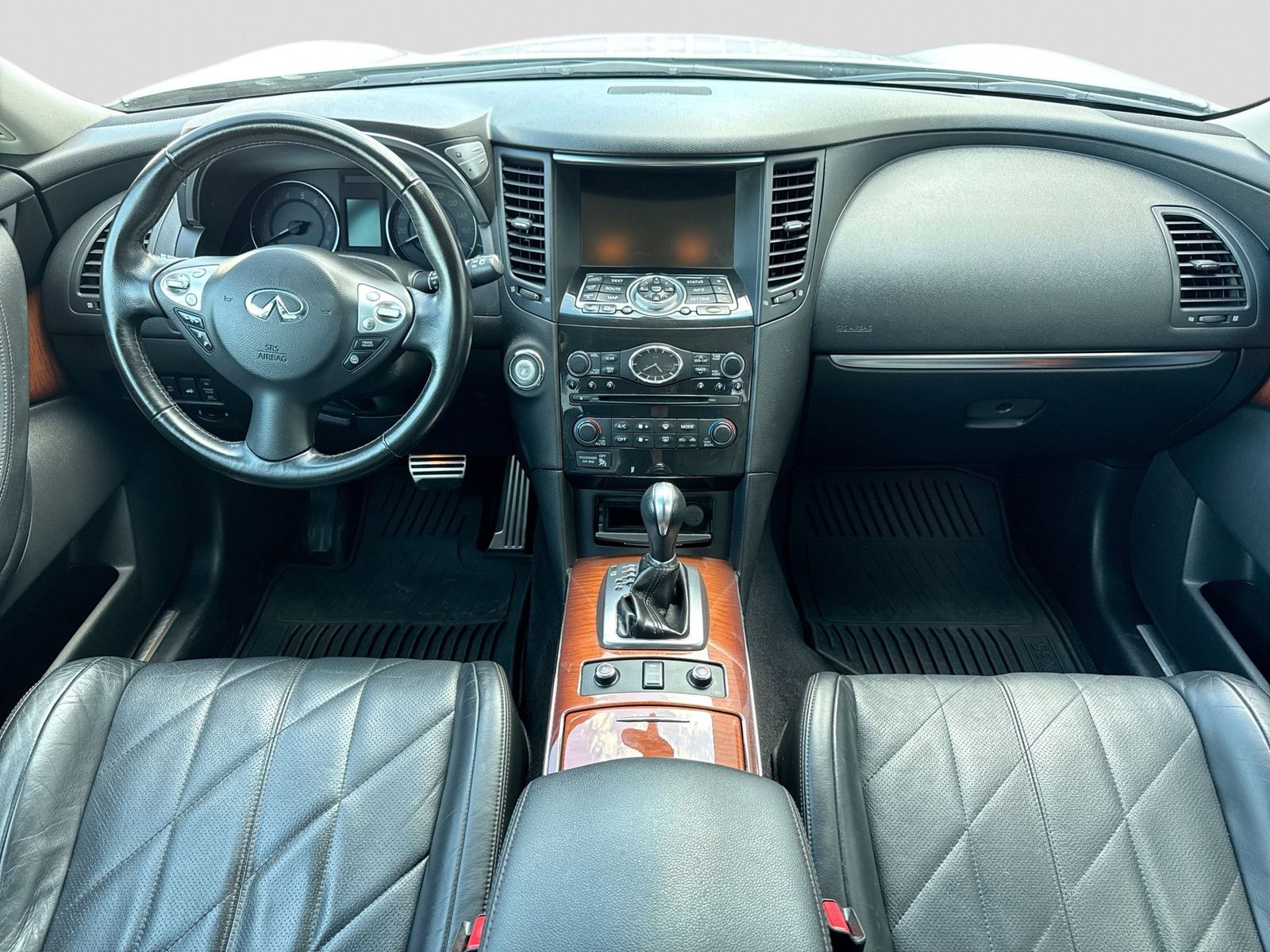 Thumbnail: 2012 INFINITI FX35 - 16