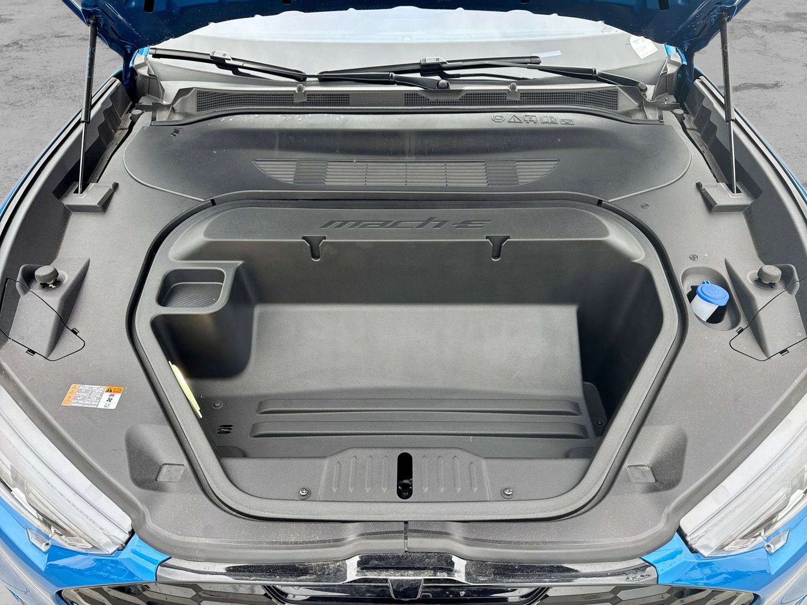 Thumbnail: 2025 Ford Mustang Mach-E - 34