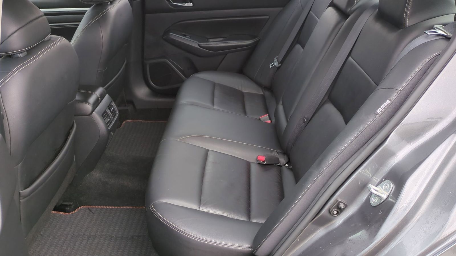 Thumbnail: 2019 Nissan Altima - 19