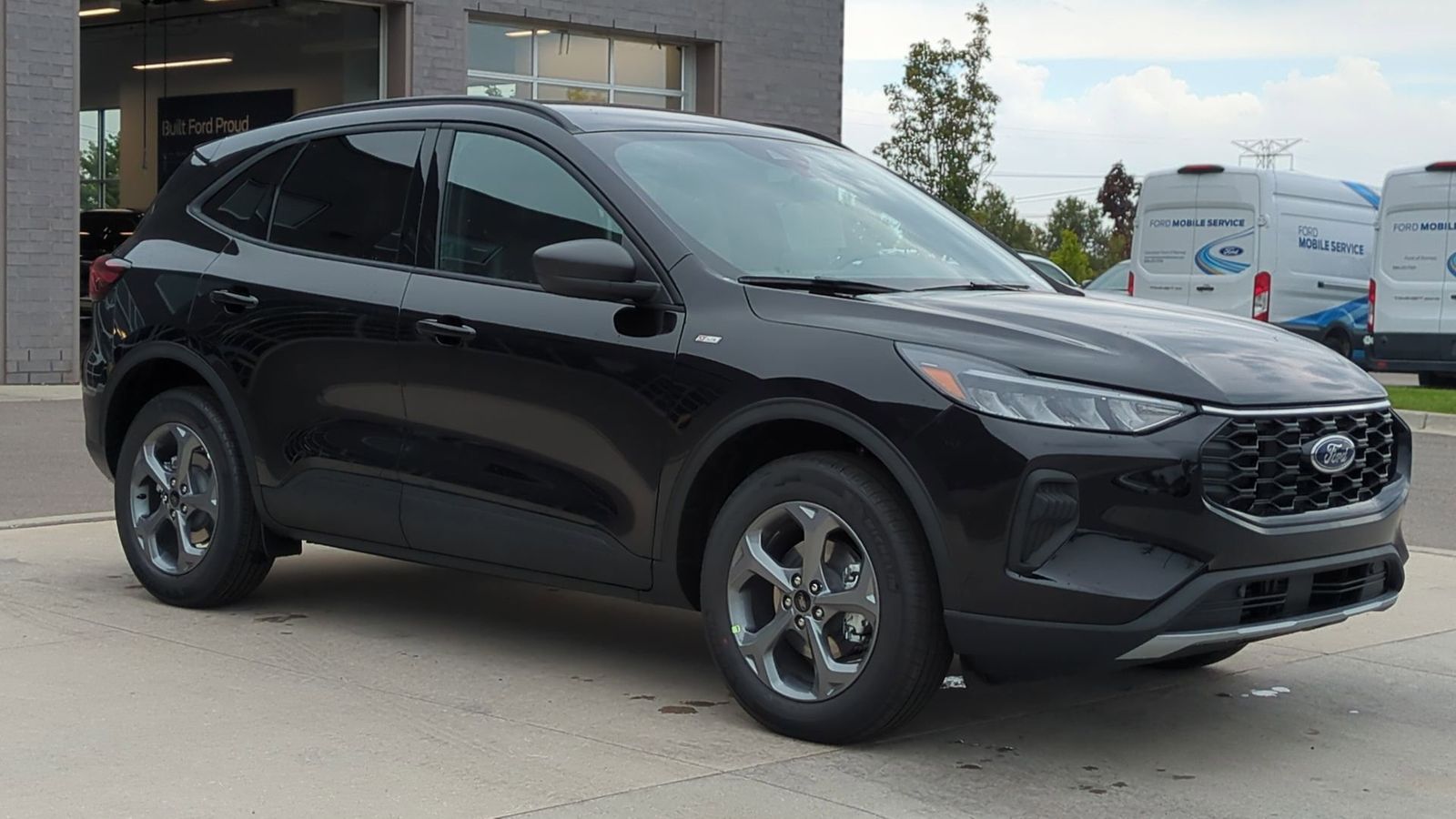 Thumbnail: 2025 Ford Escape - 8