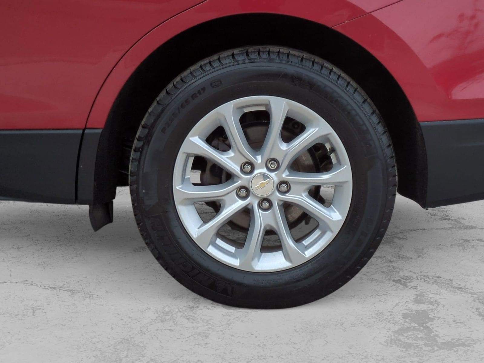 Thumbnail: 2019 Chevrolet Equinox - 17