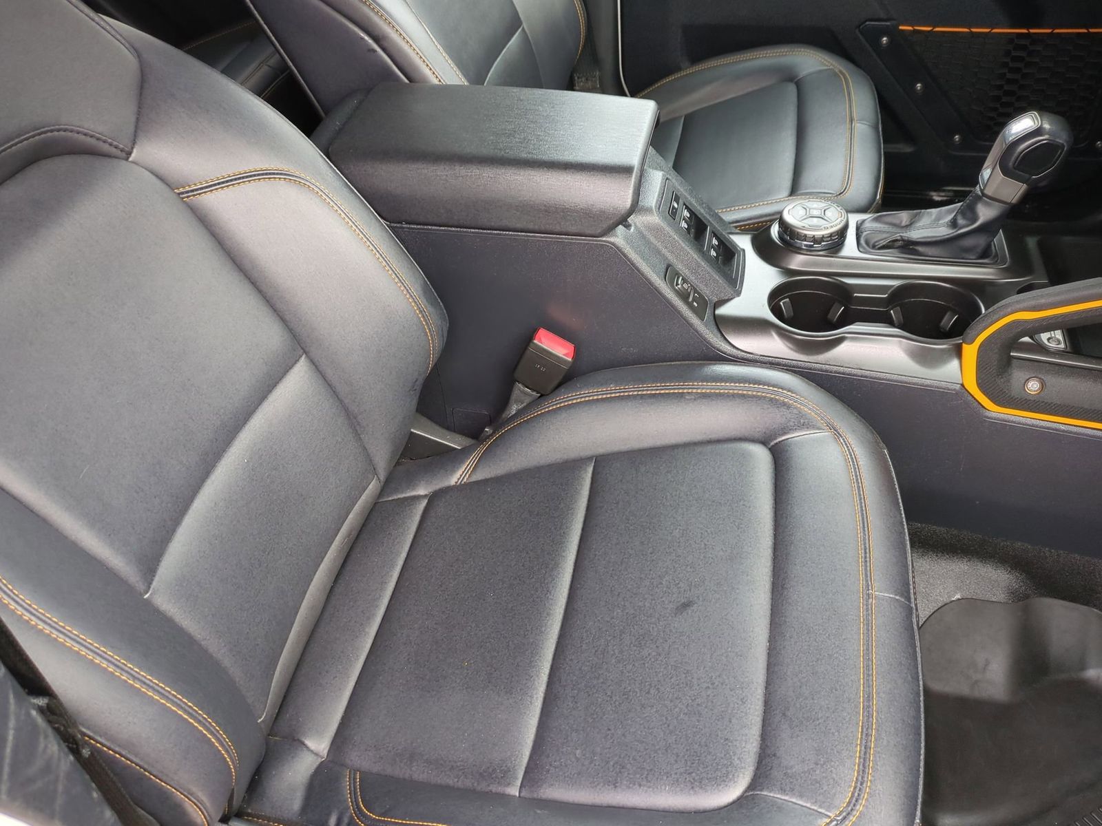 Thumbnail: 2022 Ford Bronco - 27