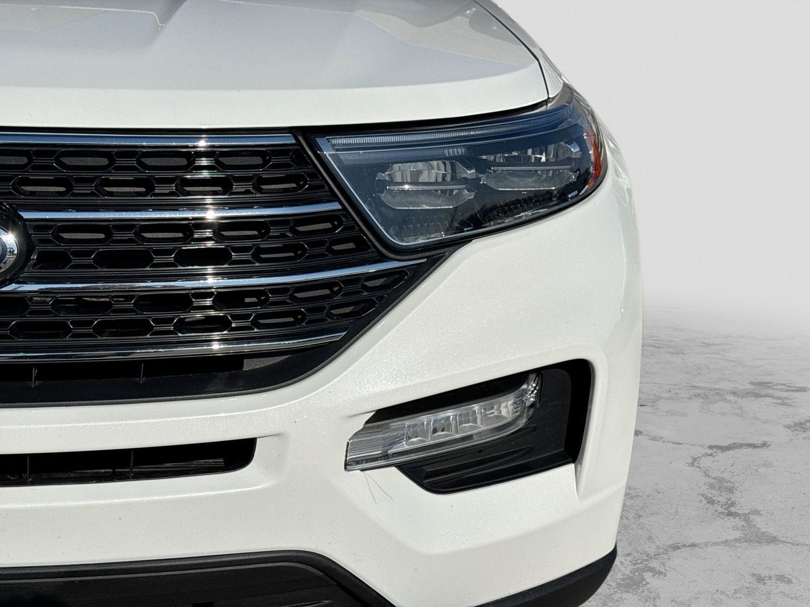 Thumbnail: 2022 Ford Explorer - 9