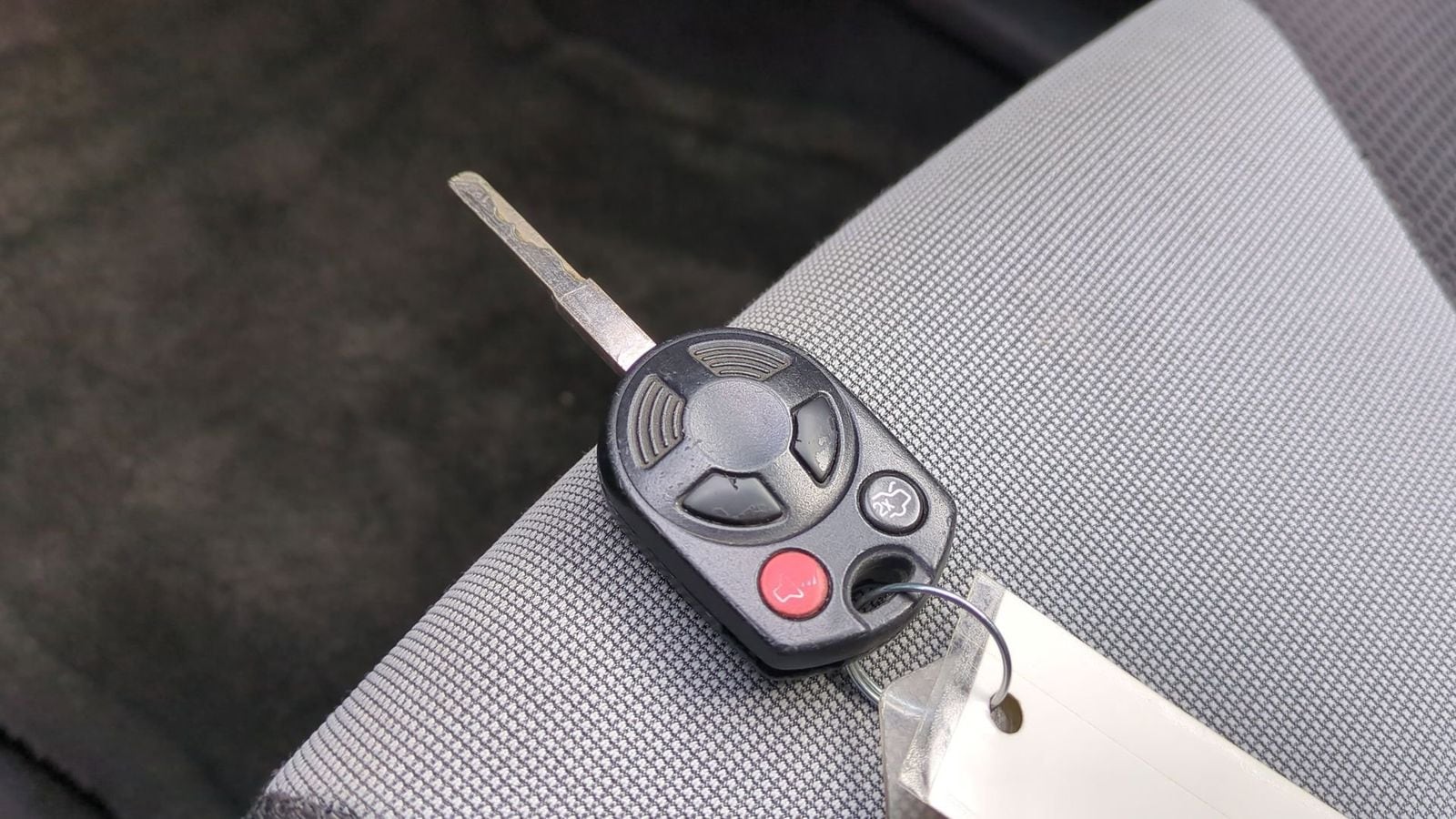 Thumbnail: 2012 Ford Focus - 35