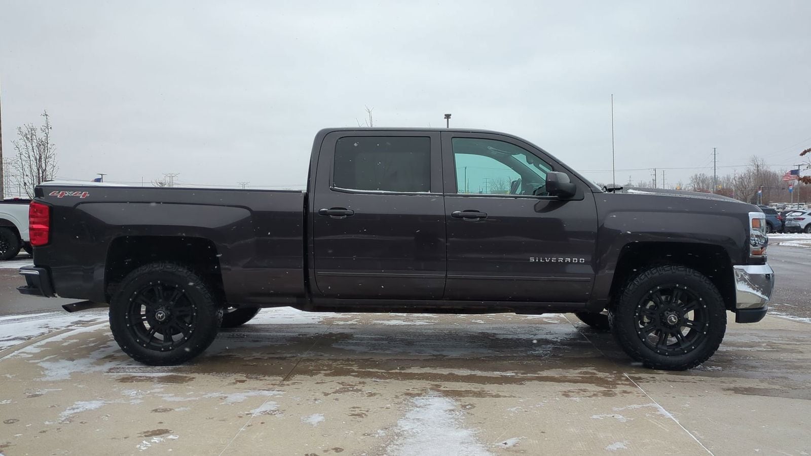 Thumbnail: 2016 Chevrolet Silverado 1500 - 8