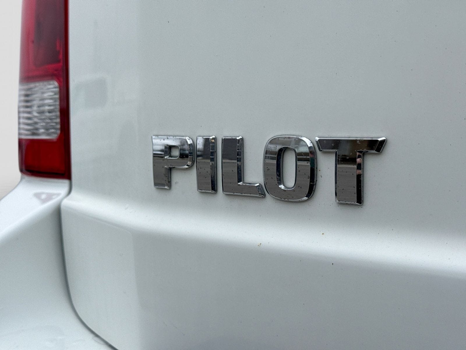 Thumbnail: 2010 Honda Pilot - 10