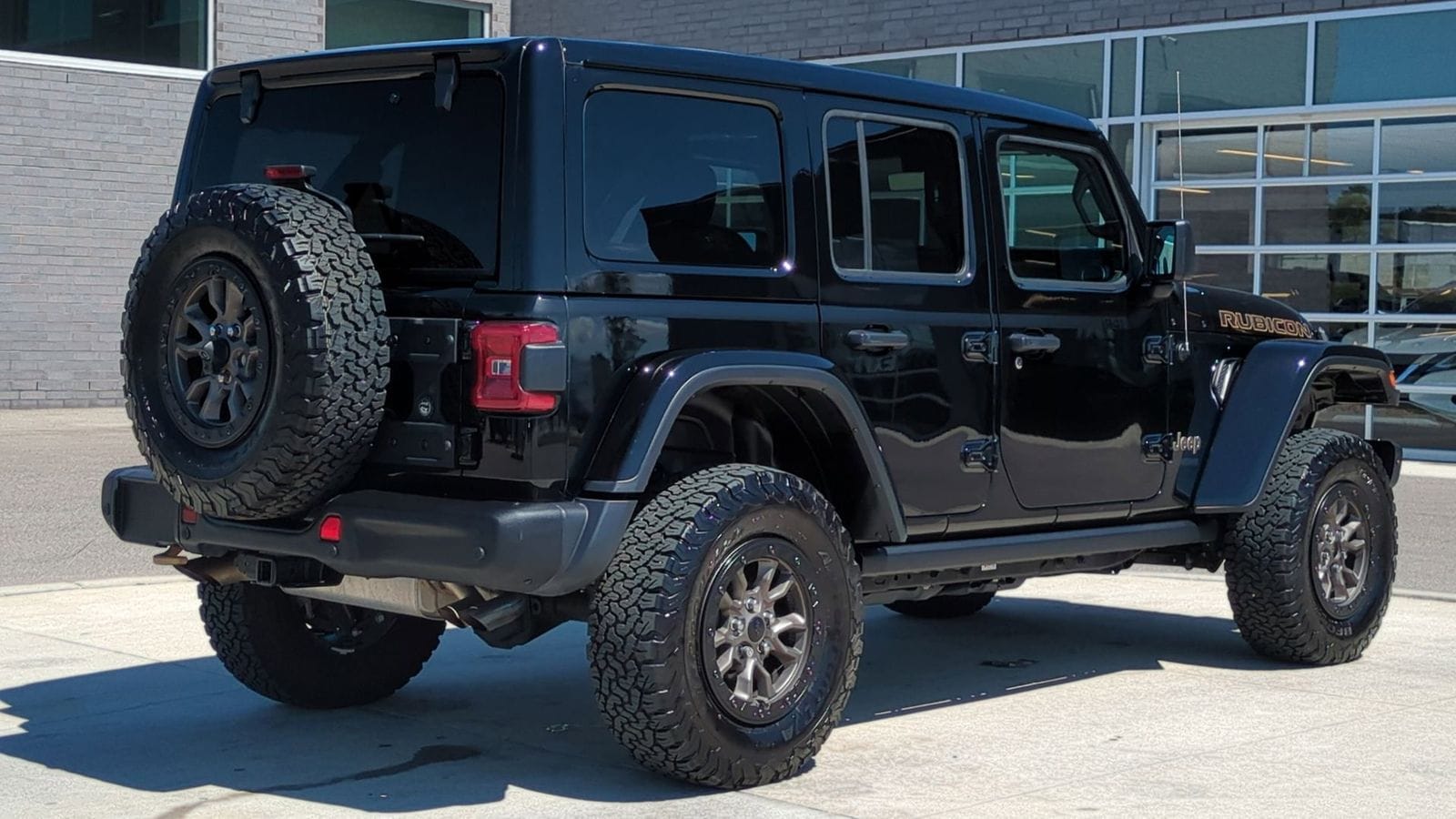 Thumbnail: 2021 Jeep Wrangler - 7