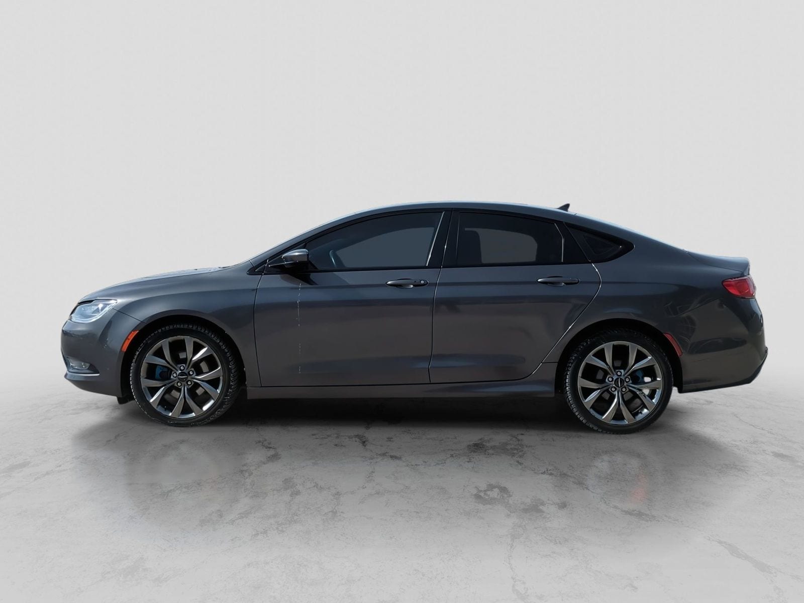 Thumbnail: 2015 Chrysler 200 - 3