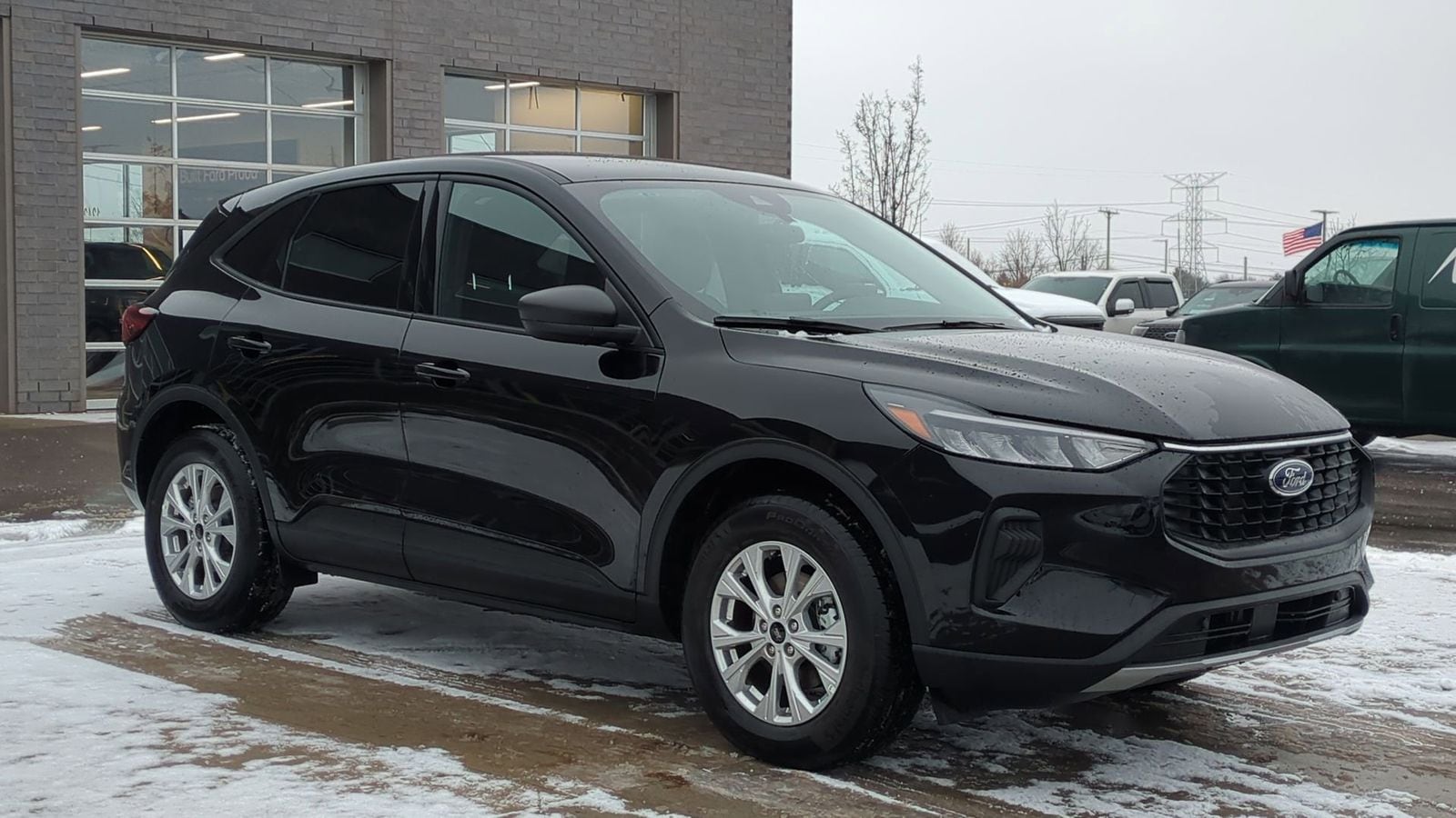 Thumbnail: 2025 Ford Escape - 8