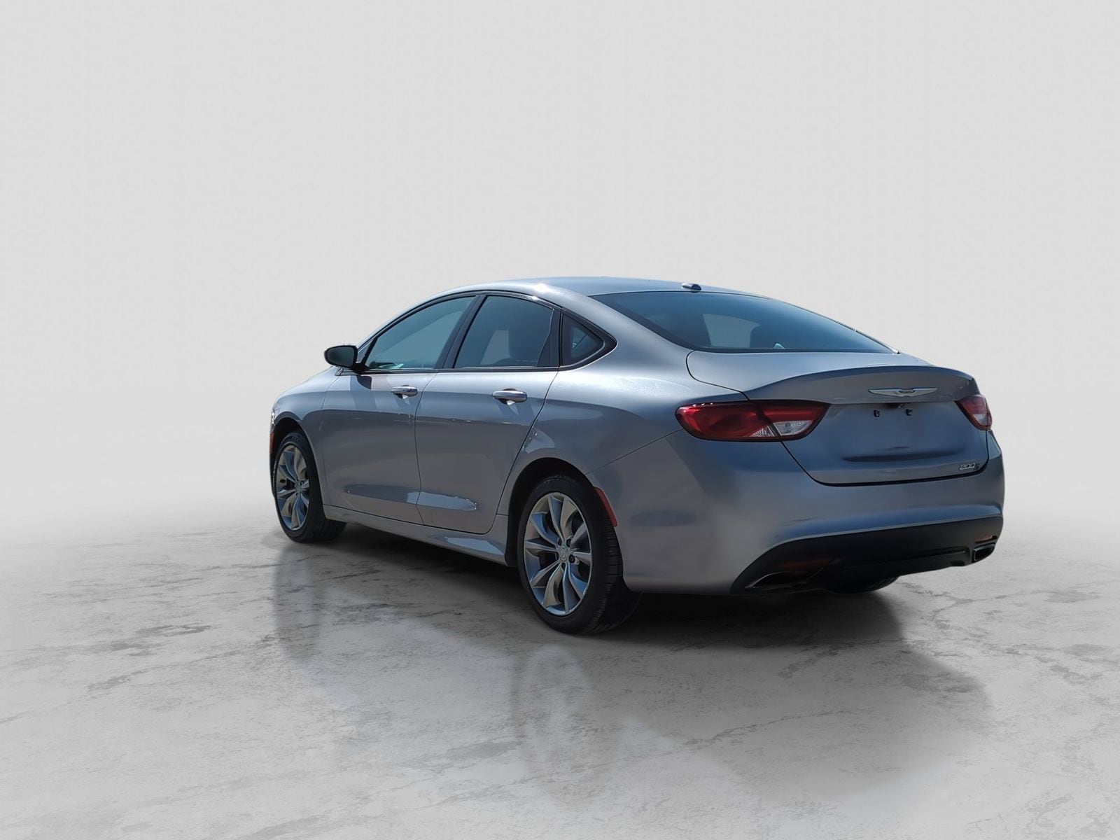 Thumbnail: 2015 Chrysler 200 - 4