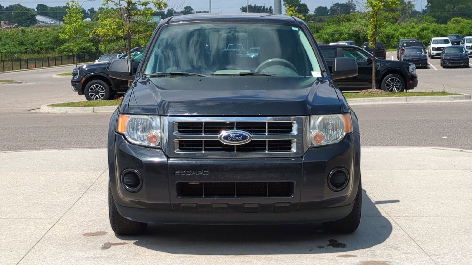 Thumbnail: 2011 Ford Escape - 6