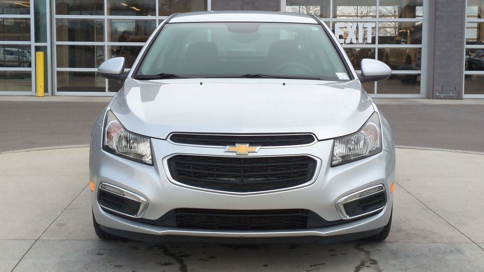 Thumbnail: 2016 Chevrolet Cruze - 10