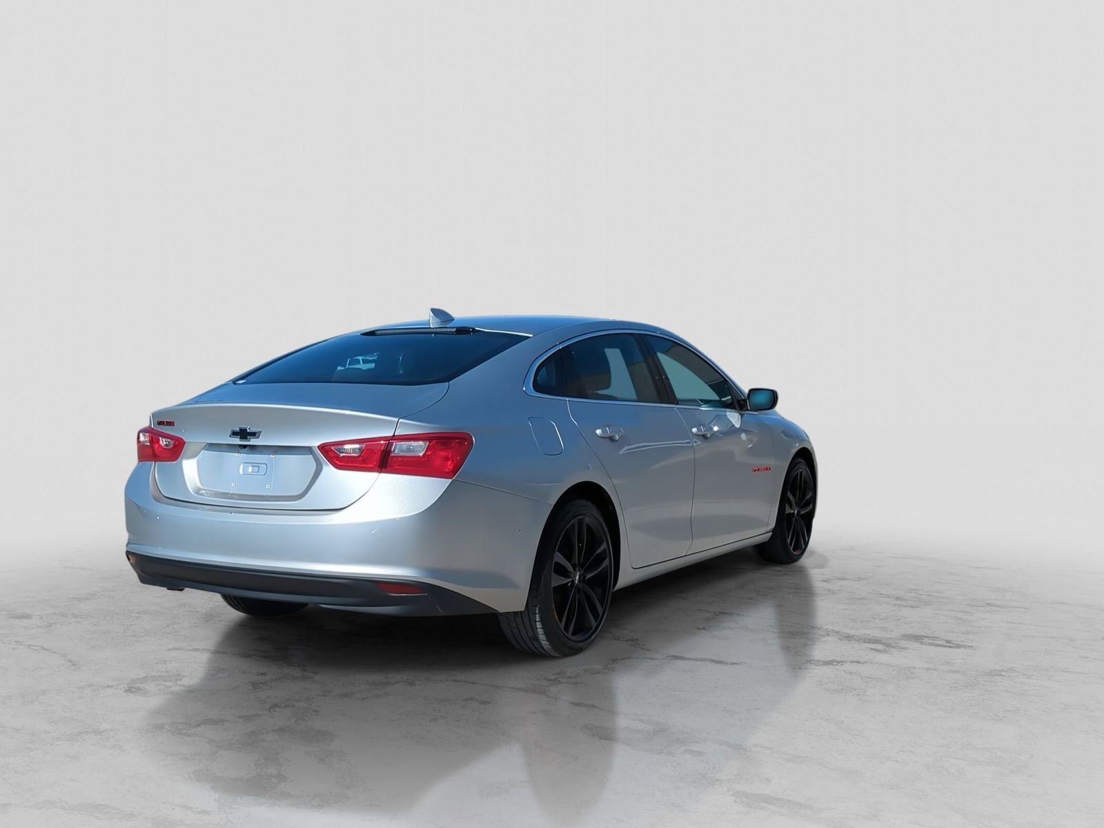 Thumbnail: 2018 Chevrolet Malibu - 8