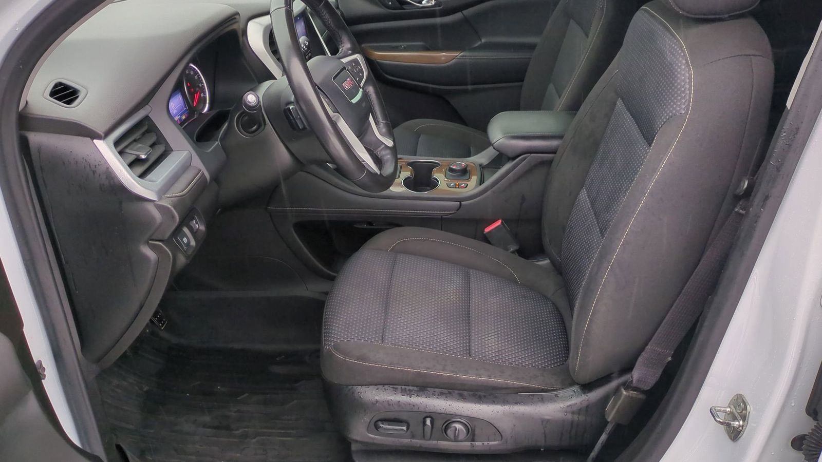 Thumbnail: 2020 GMC Acadia - 17