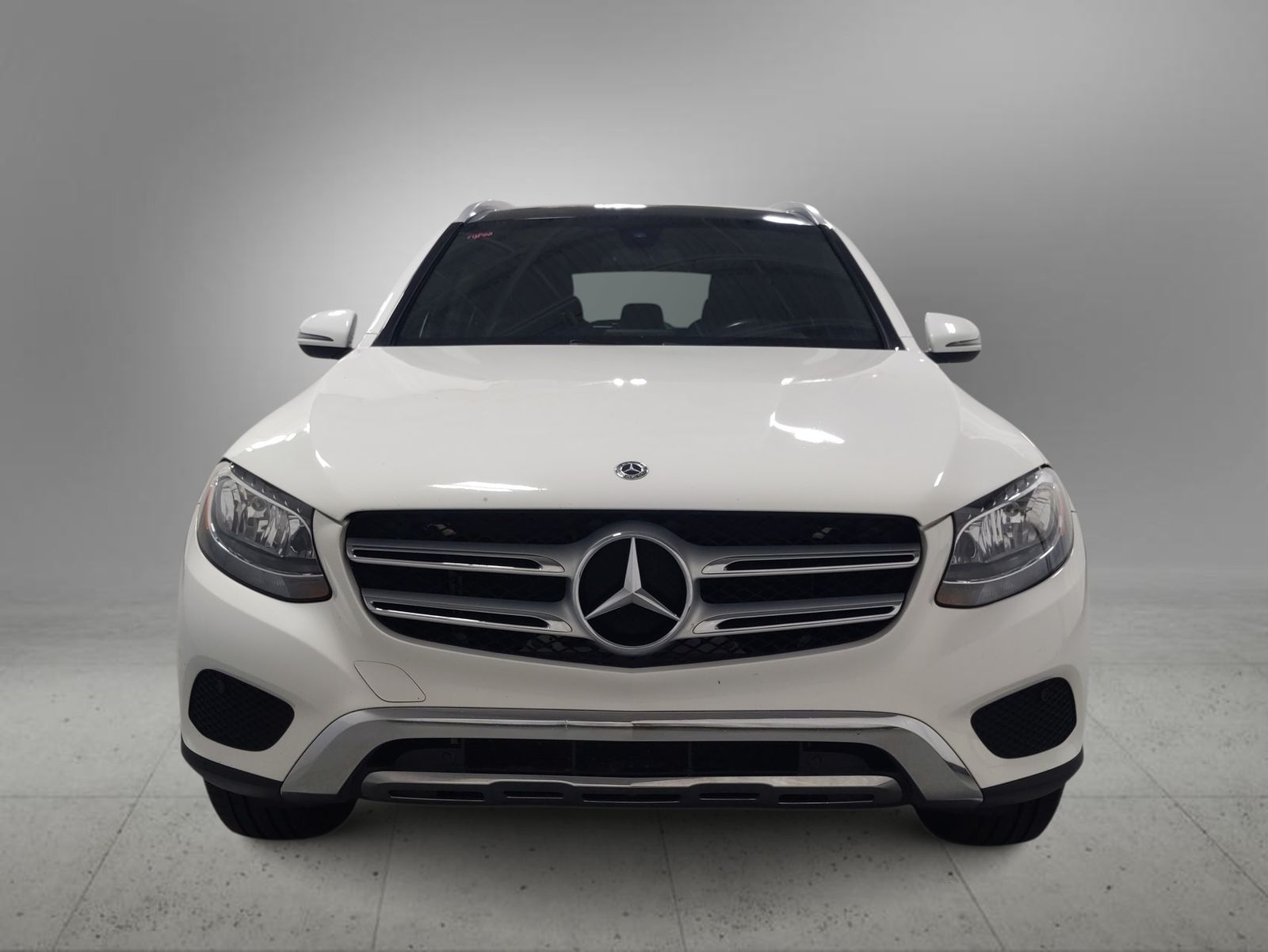 Thumbnail: 2017 Mercedes-Benz GLC - 3