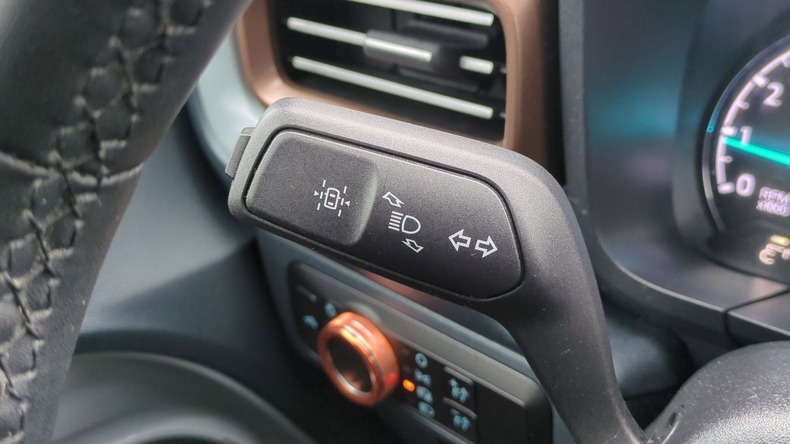 Thumbnail: 2023 Ford Maverick - 30