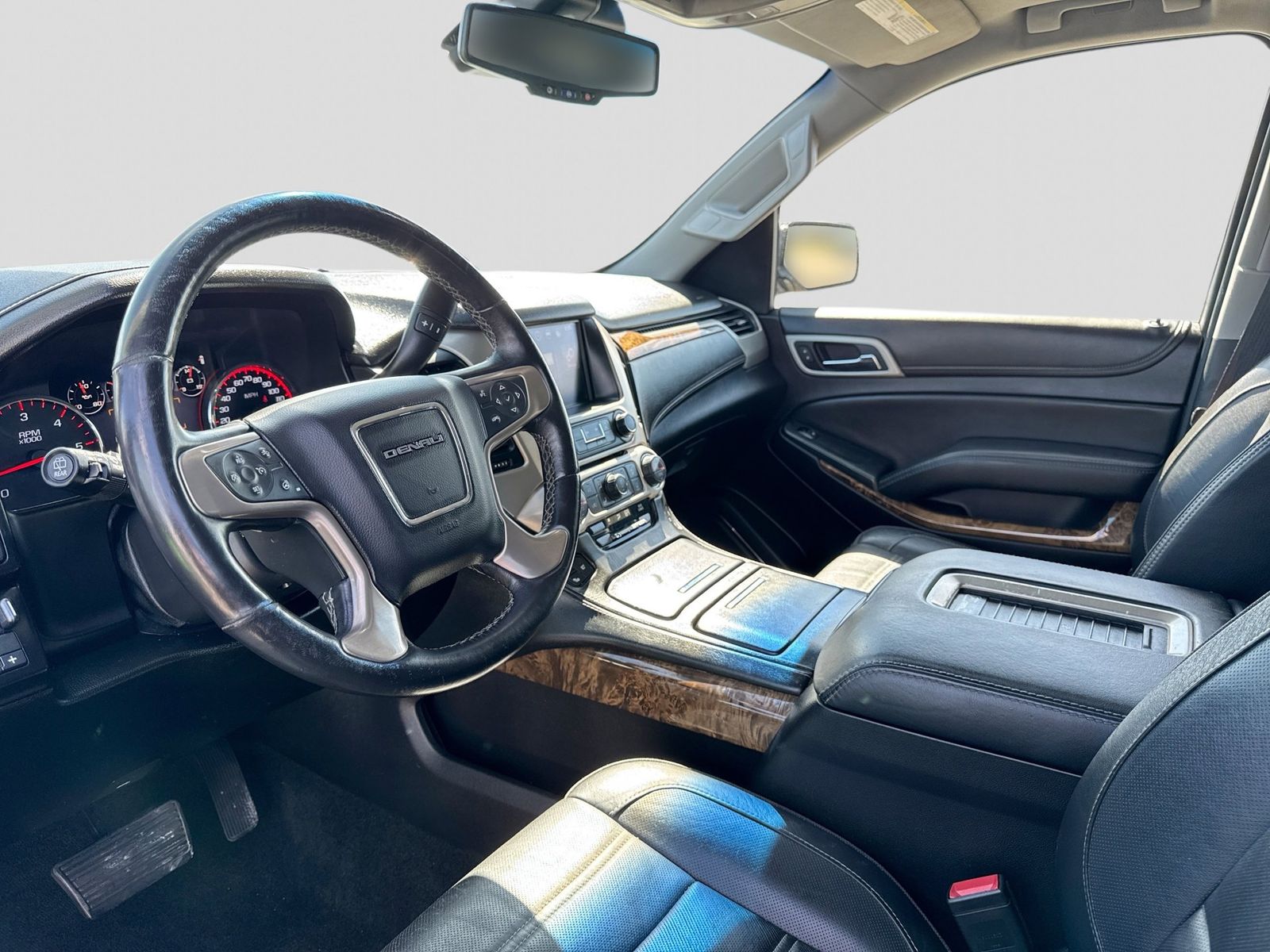 Thumbnail: 2016 GMC Yukon - 2