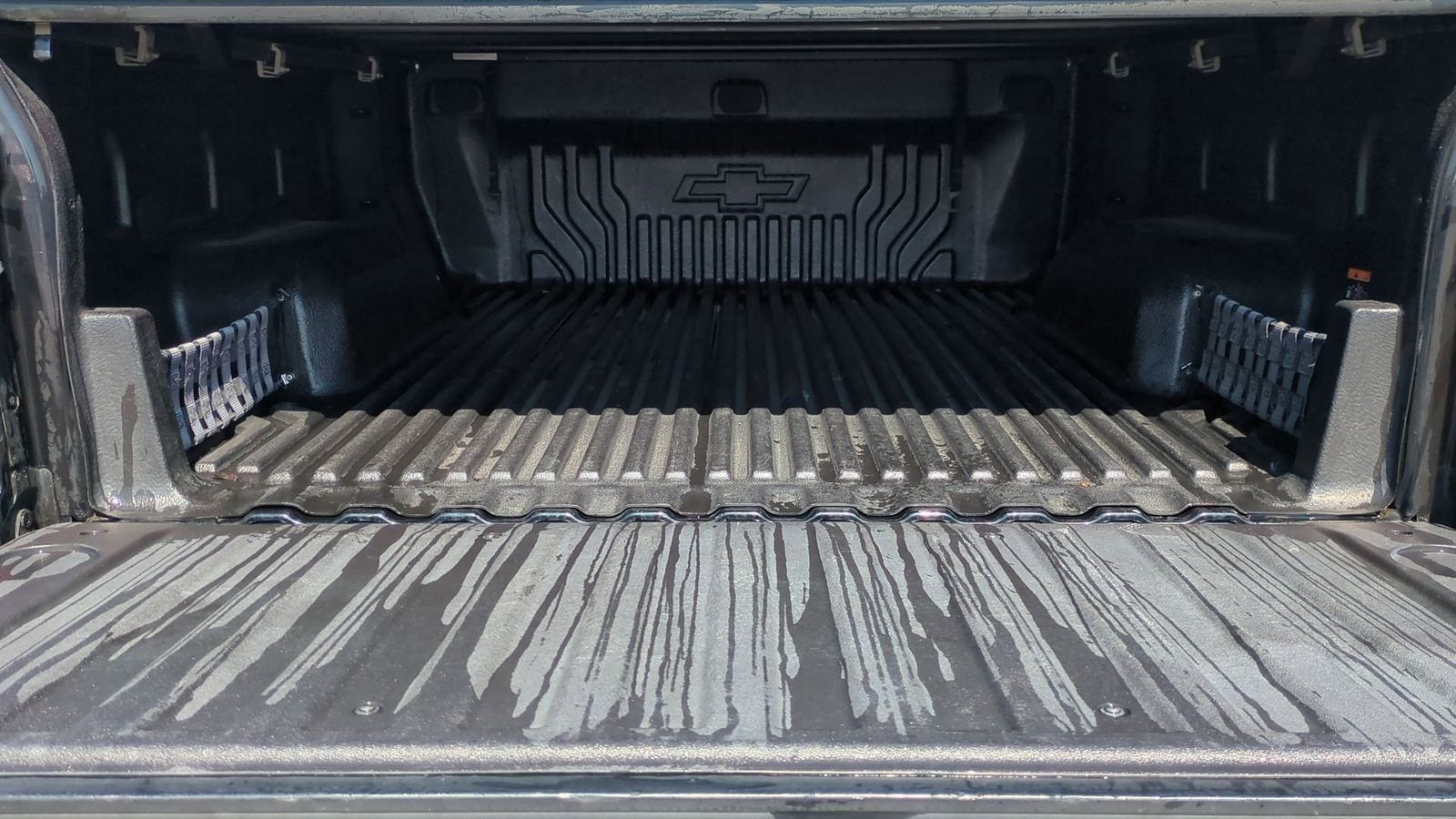 Thumbnail: 2020 Chevrolet Silverado 1500 - 36