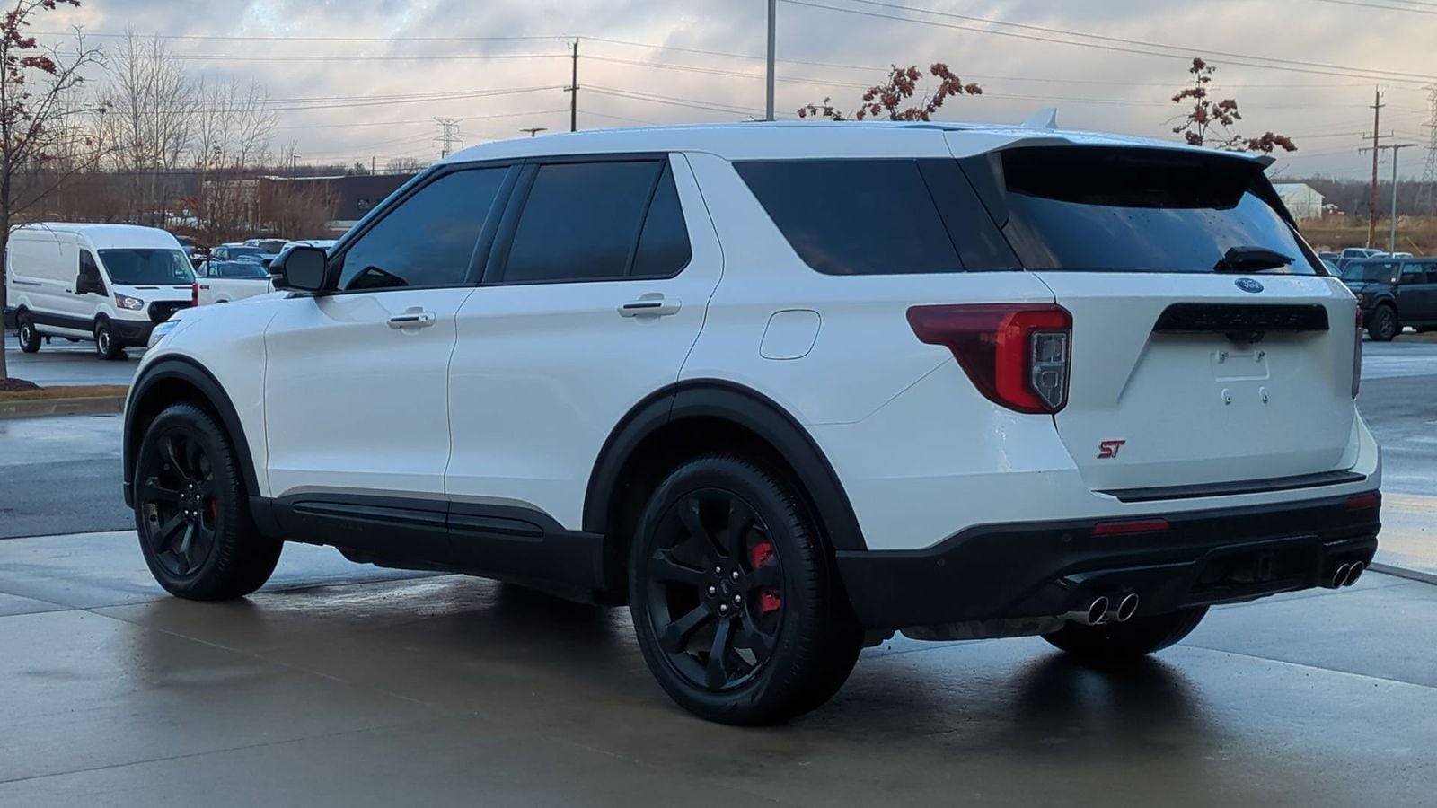 Thumbnail: 2022 Ford Explorer - 5