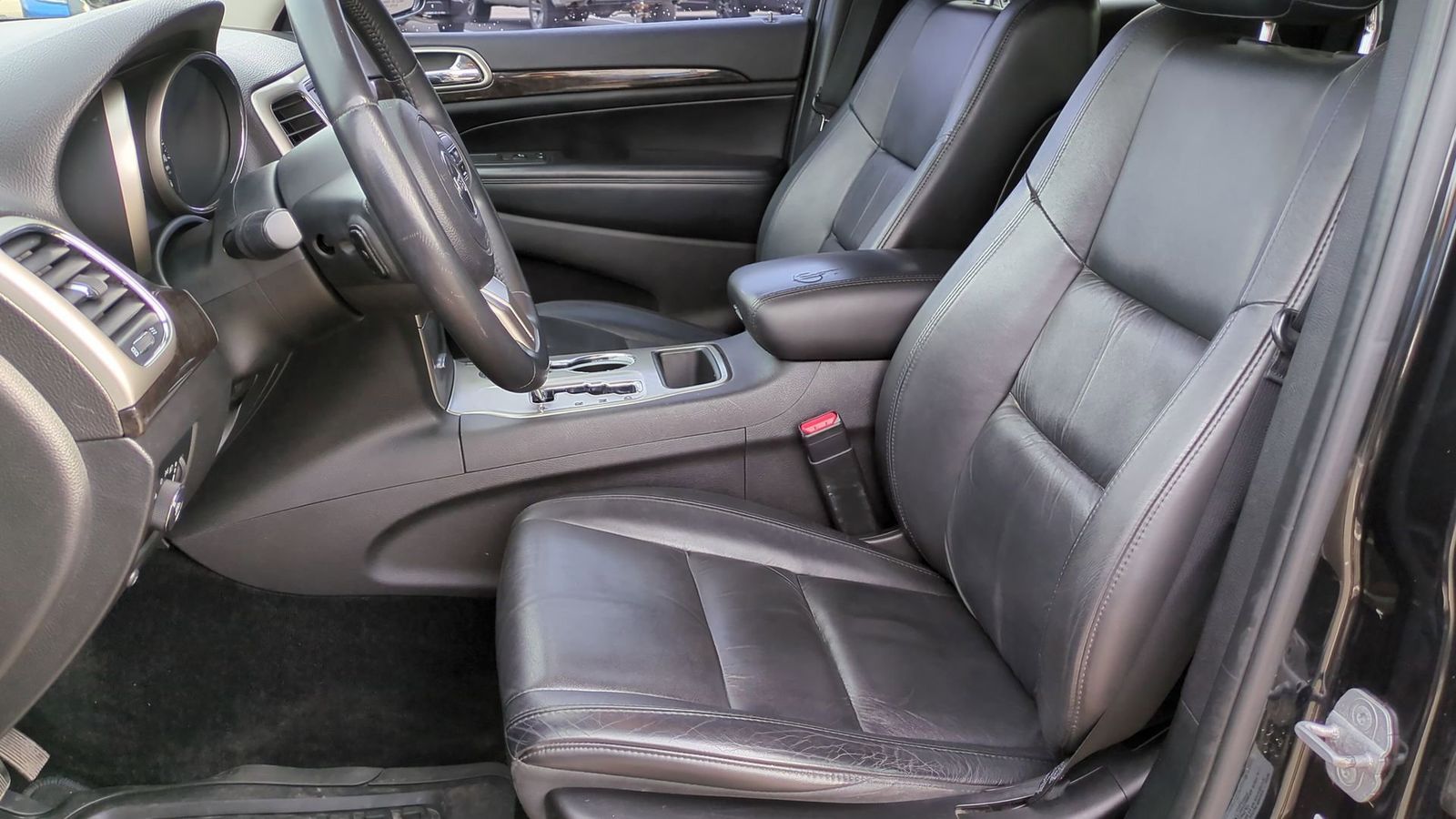 2013 Jeep Grand Cherokee Laredo 15