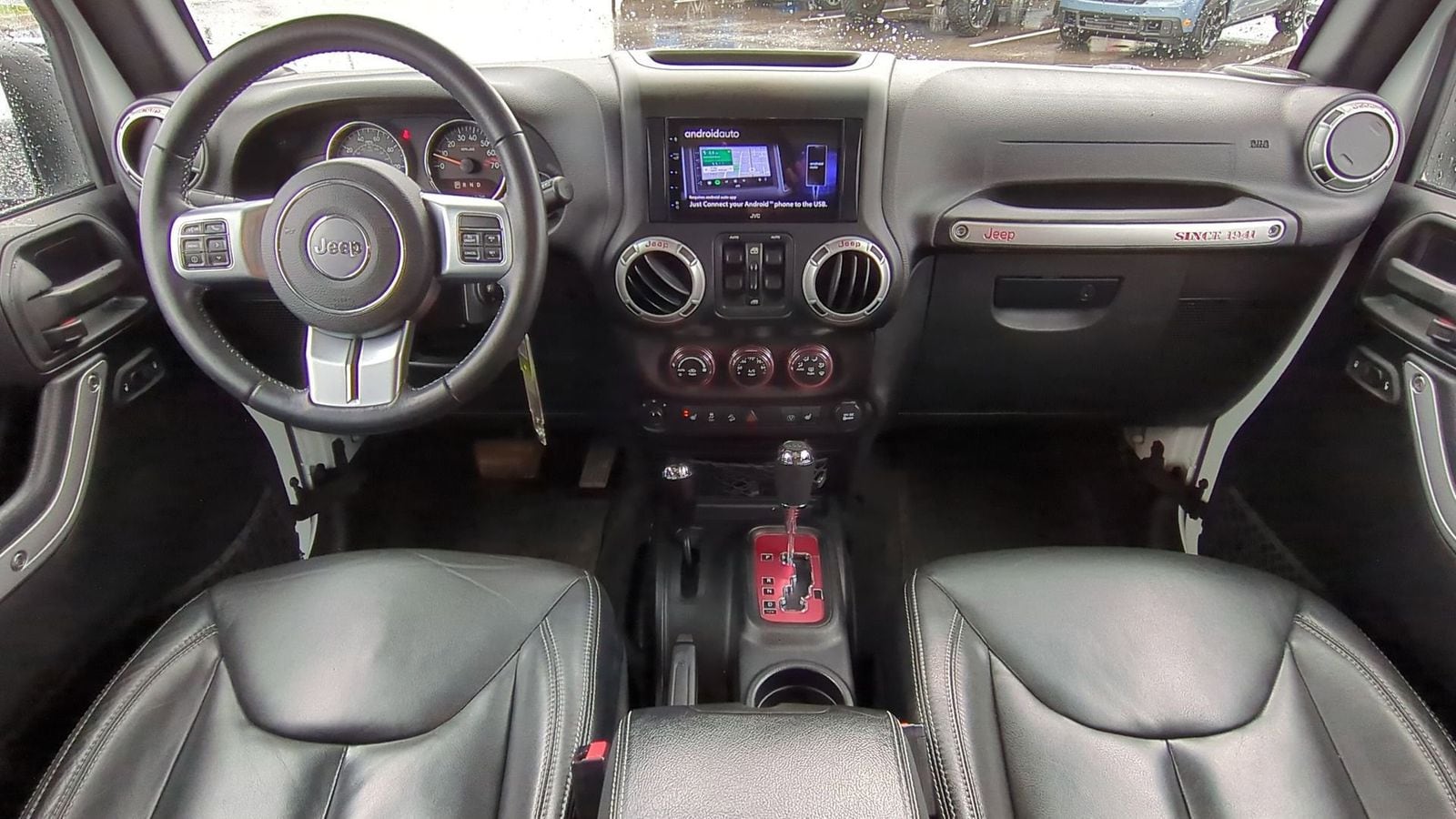 2016 Jeep Wrangler Unlimited Rubicon 17